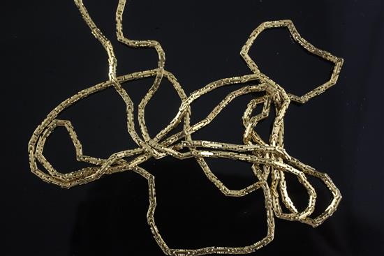 A modern 18ct gold fancy box link chain, 99.5cm.